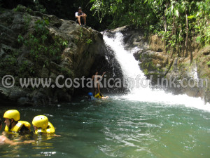 Waterfall - Rafiki Safari Lodge Hotel Costa Rica
